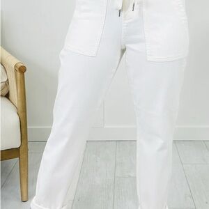 Judy Blue Women's Cuffed Denim Joggers New w/o tags